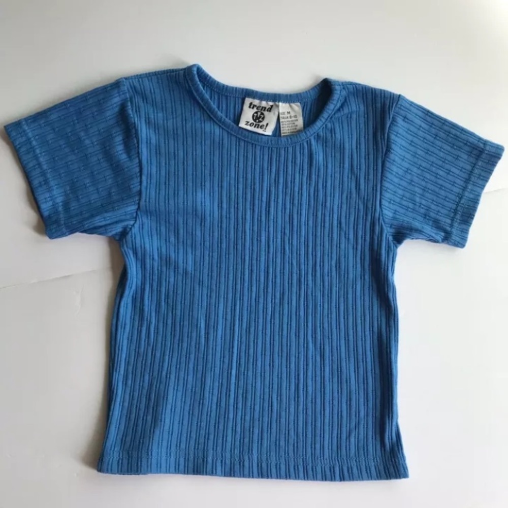 Trend Zone Kids Size Medium 8-10 16” Long 12” Wide